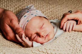 newborn (22).jpg